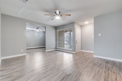 3336 Pacesetter Dr, Dallas, TX 75241 - photo 5