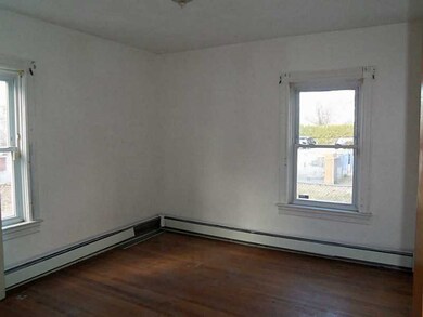 452 Lonsdale Ave, Pawtucket, RI 02860 - photo 5
