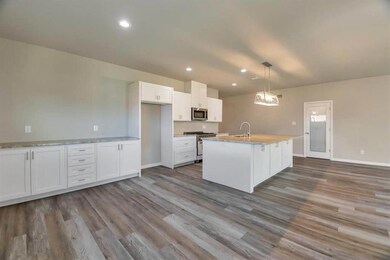 109 Anderson Dr, Hurst, TX 76053 - photo 5