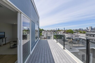 545 E 3rd St unit PenthouseA, Boston, MA 02127 - photo 5