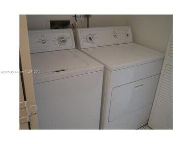 unlisted-address, Davie, FL 33325 - photo 6