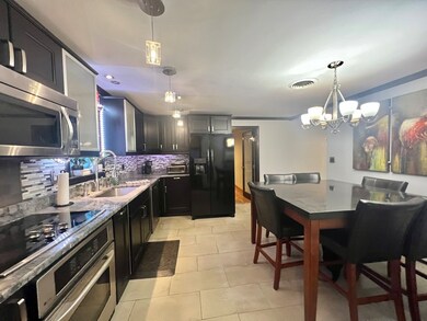 17 Lantern Rd, Revere, MA 02151 - photo 2