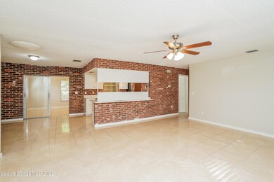 018-photo-living-room-12068079