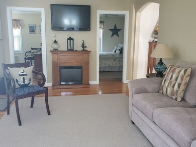 82 Front St, Swansea, MA 02777 - photo 4