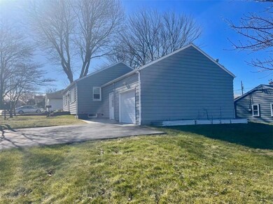 2319 Beacon Ave, Bethlehem, PA 18017 - photo 2