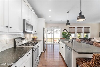 14 E Broadway, Saratoga Springs, NY 12866 - photo 5