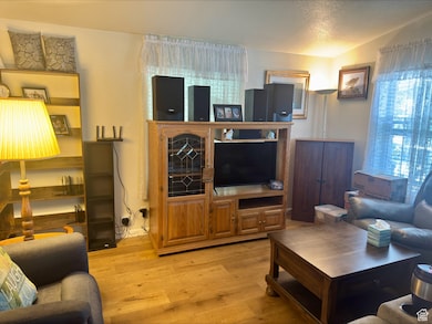 1111 N 2000 W unit 123, Ogden, UT 84404 - photo 5