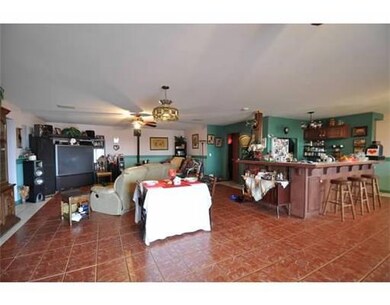 Den/Family/Great Room.