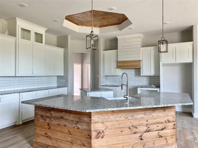 2556 N Cardinal Rd, Azle, TX 76020 - photo 5