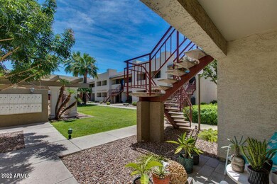 3301 E Earll 219-1