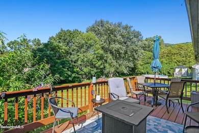 83 Devonshire Dr, Cheshire, MA 01225 - photo 2