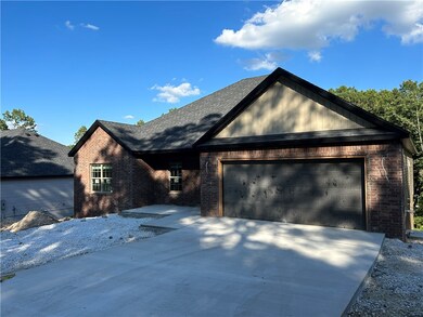 16 Haverhill Dr, Bella Vista, AR 72714 - photo 2