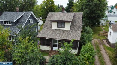 209 6th St NW, Chisholm, MN 55719 - photo 2