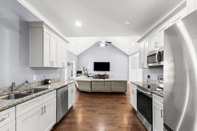 341 Peachtree Cir, Ringgold, GA 30736 - photo 7