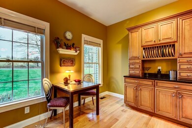 47 Mcclellan Rd, Sutton, MA 01590 - photo 6