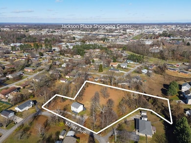 420 Miller Ave, Cookeville, TN 38501 - photo 2