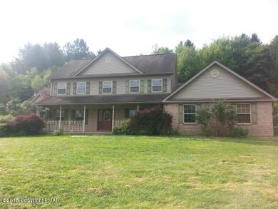 129 Old Orchard Dr, Saylorsburg, PA 18353 - photo 2