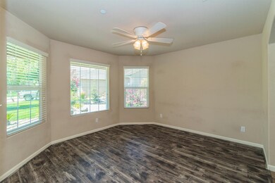 6755 E Andrews Ave, Fresno, CA 93727 - photo 3