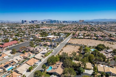 5410 Manteca Cir, Las Vegas, NV 89118 - photo 3