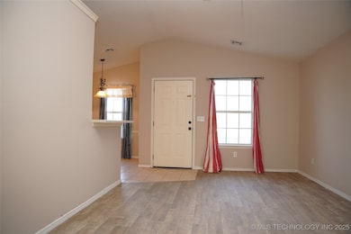 1907 N Chambers Ave, Claremore, OK 74017 - photo 4