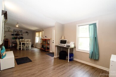 105 Water Way Dr, Clover, SC 29710 - photo 4