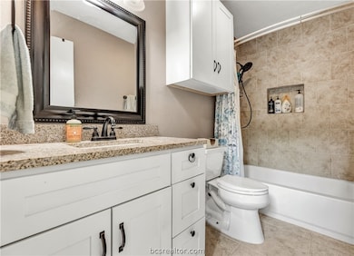 Primary ensuite bathroom