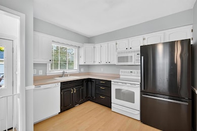 2908 Meadow Ln, West Des Moines, IA 50265 - photo 7