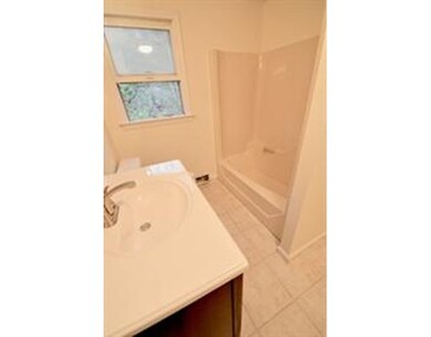 62 Kennedy Dr unit 1, Malden, MA 02148 - photo 6