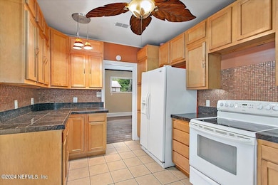 5053 Appleton Ave, Jacksonville, FL 32210 - photo 2