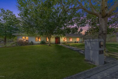 101AsburyCrTwilight-1