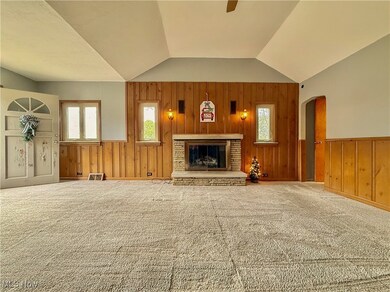 130 Clovercliff Dr, Chippewa Lake, OH 44215 - photo 6