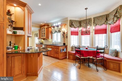 15299 Surrey House Way, Centreville, VA 20120 - photo 7