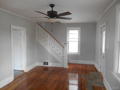 615 E Locust St, Bethlehem, PA 18018 - photo 4