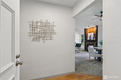 14401 SE Petrovitsky Rd unit A203, Renton, WA 98058 - photo 3