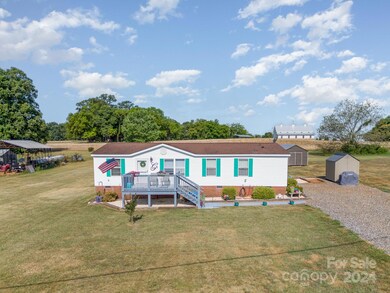 107 Riverfield Dr, Statesville, NC 28625 - photo 3