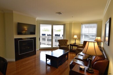 38 High Rock Ave unit 5A, Saratoga Springs, NY 12866 - photo 3