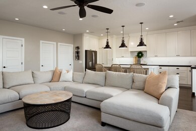 3018 E 2840 S CIR-7