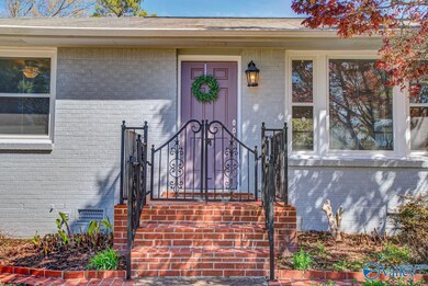 216 Southcrest Dr SW, Huntsville, AL 35802 - photo 2