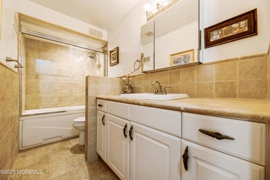 200 Portland Rd unit 3 D, Highlands, NJ 07732 - photo 7