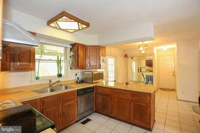 1010 Bayview Overlook, Stafford, VA 22554 - photo 4