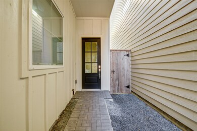 1614 Northwood St, Houston, TX 77009 - photo 4