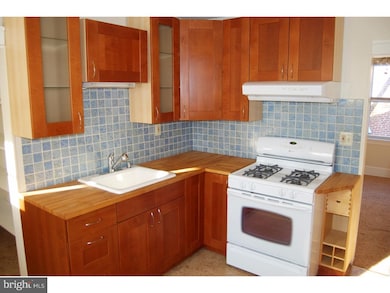109 W Cuthbert Blvd unit 2, Collingswood, NJ 08108 - photo 5
