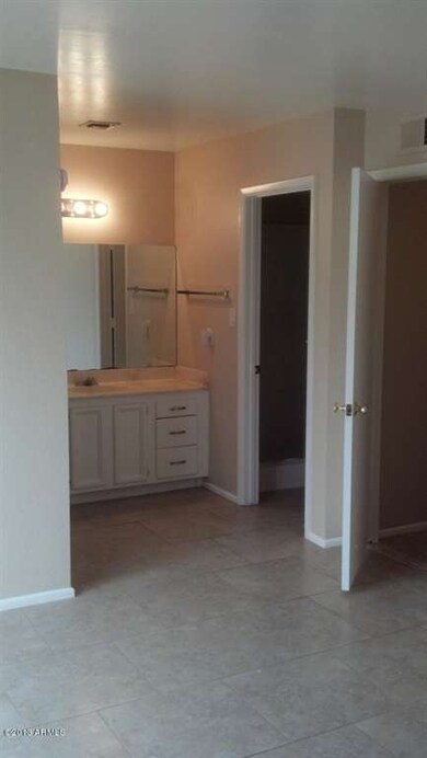COLBY MASTER BATH