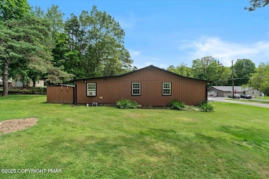 4421 Arrow Ln, Kunkletown, PA 18058 - photo 5