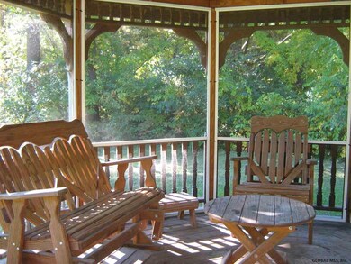 7 Judy Dr, Schenectady, NY 12302 - photo 3