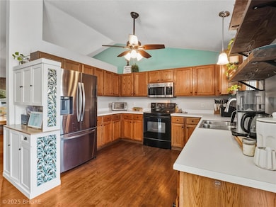 2909 Shadow Creek Ln, Des Moines, IA 50320 - photo 6