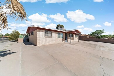 7733 Broadway Dr, El Paso, TX 79915 - photo 3