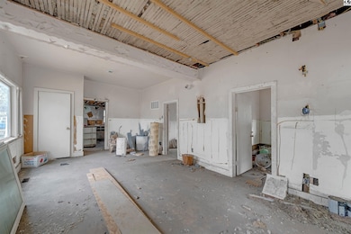 1500 E 2nd Ave, Hutchinson, KS 67501 - photo 6