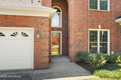 902 Forest Bridge Rd, Louisville, KY 40223 - photo 2