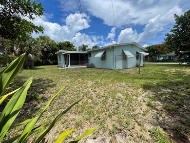 2265 NE Arch St, Jensen Beach, FL 34957 - photo 4